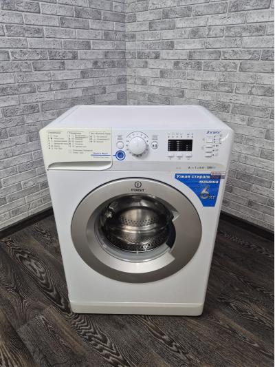Стиральная машина Indesit NSL 605
